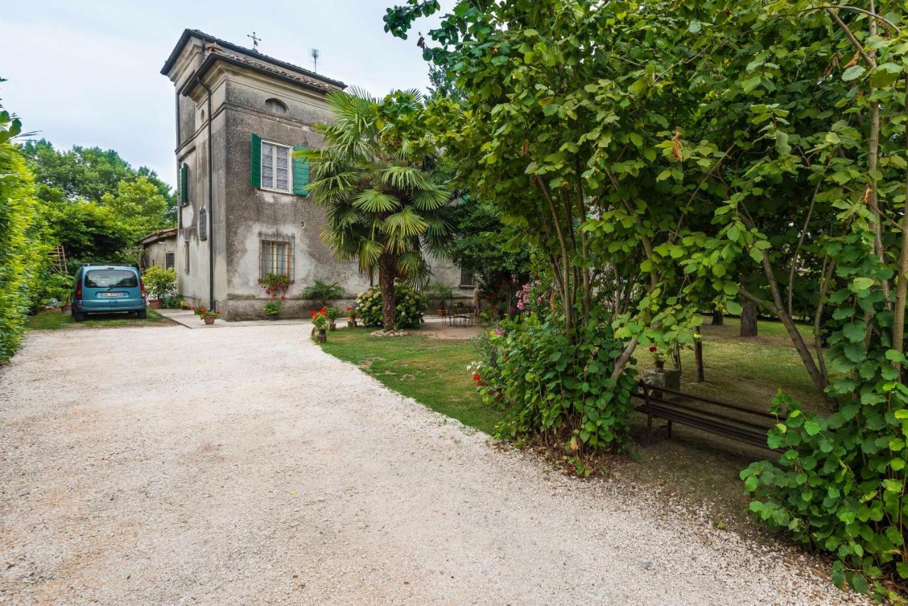 Corte Margherita Bed and Breakfast Motteggiana Exteriör bild